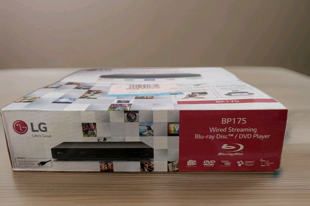 LG BP175 Blu-ray DVD Player Full HD 1080p USB Smart Share - NEW + HDMI Cable